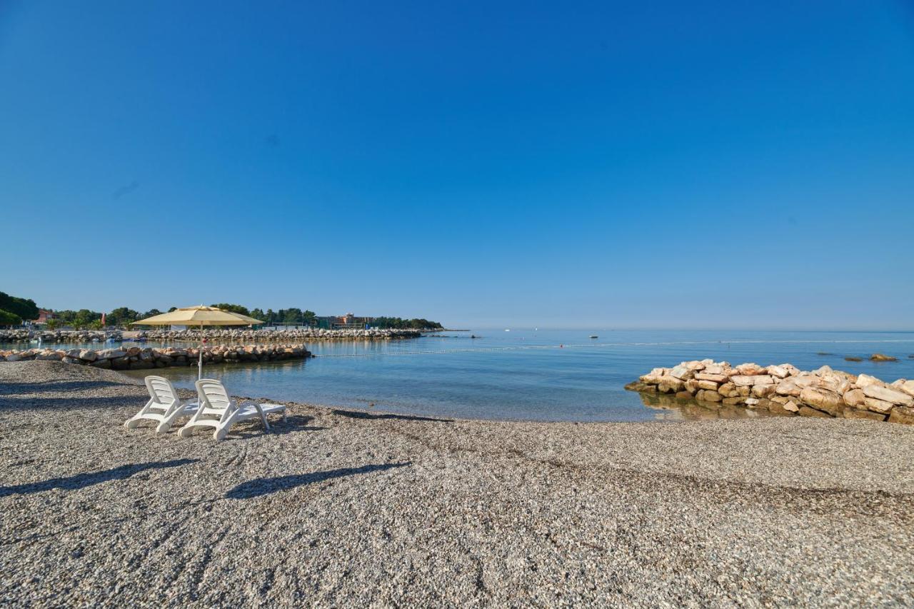 Apartments Amfora Plava Laguna Umag Exterior photo