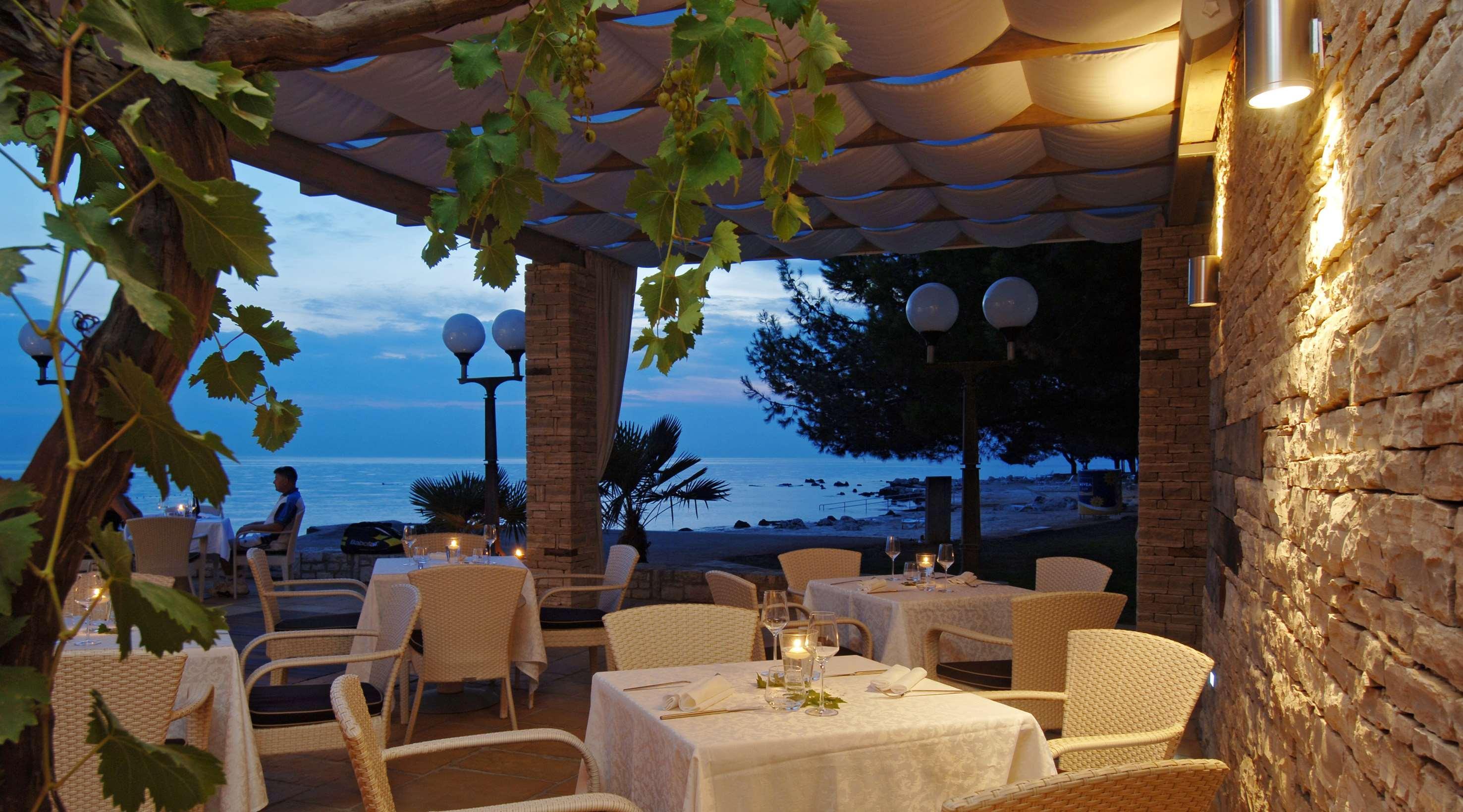 Apartments Amfora Plava Laguna Umag Restaurant photo
