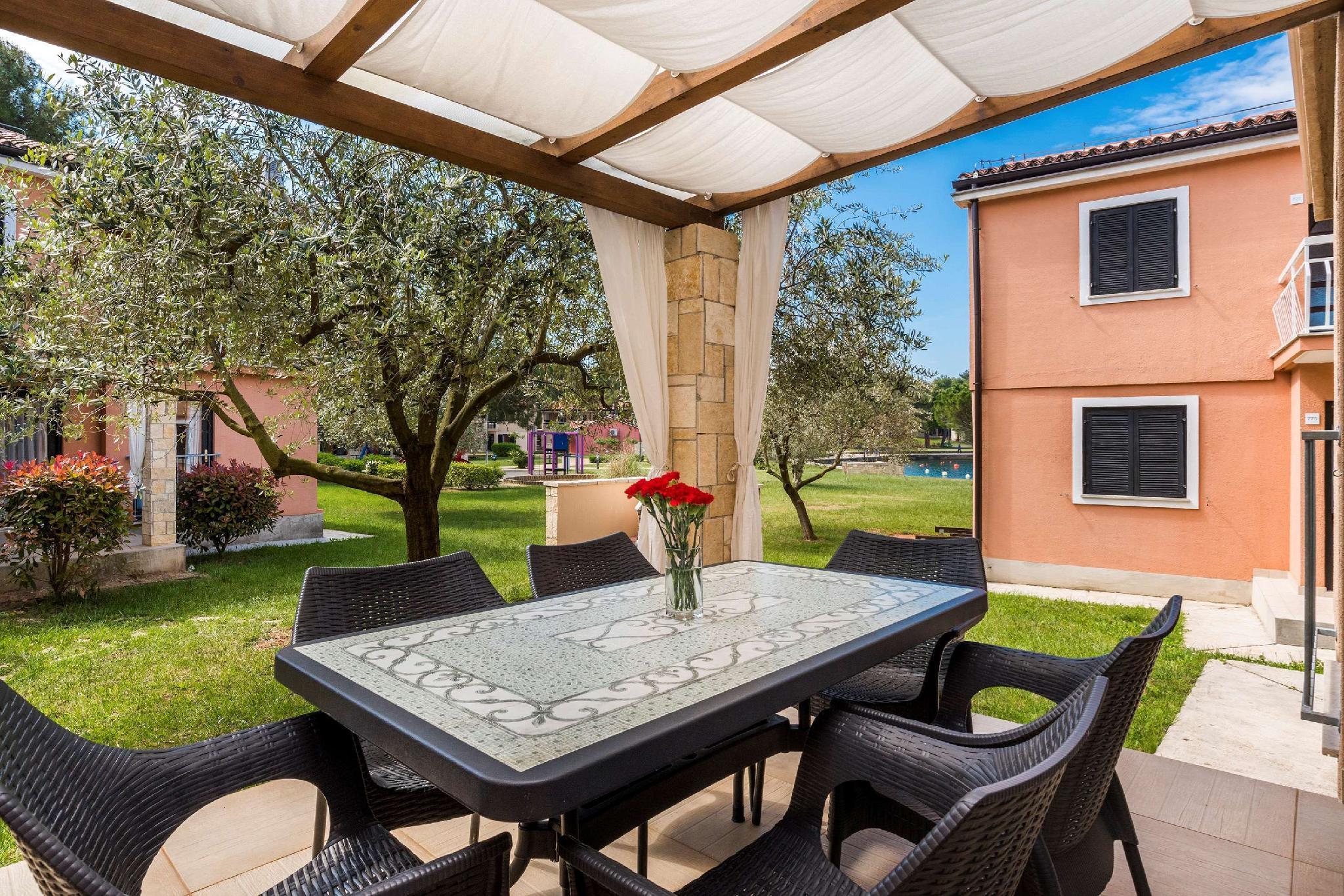 Apartments Amfora Plava Laguna Umag Exterior photo