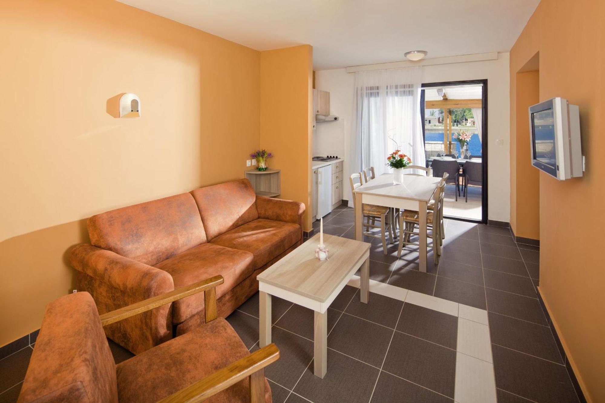 Apartments Amfora Plava Laguna Umag Exterior photo