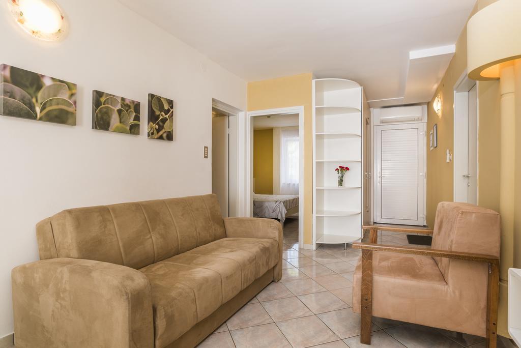 Apartments Amfora Plava Laguna Umag Room photo