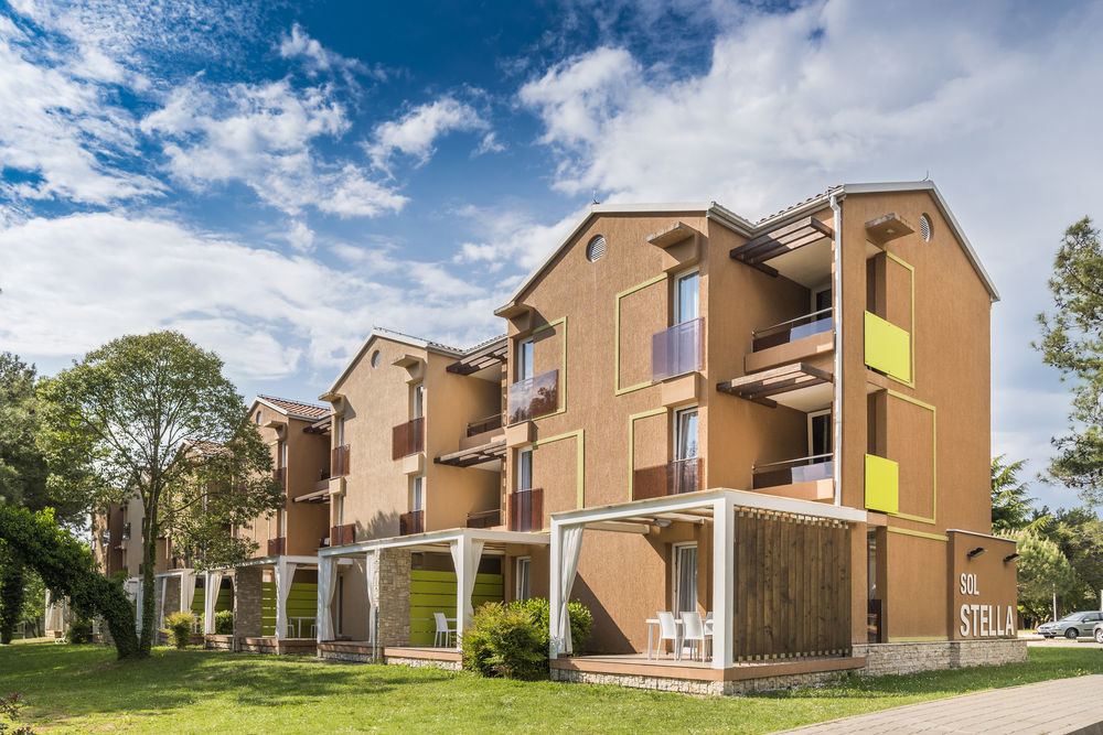Apartments Amfora Plava Laguna Umag Exterior photo